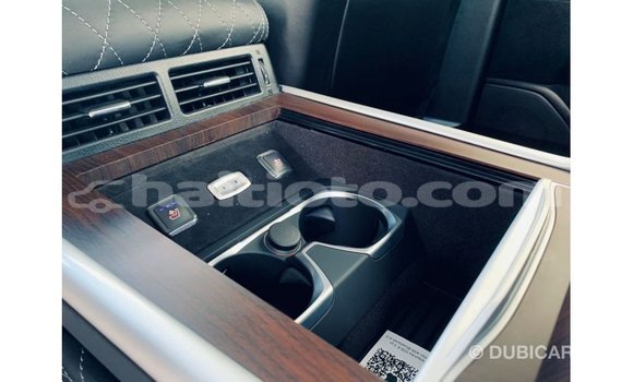 Acheter Import Voiture Toyota Land Cruiser Noir à Import - Dubai, Artibonite Acheter Import Voiture Toyota Land Cruiser Noir à Import - Dubai, Artibonite
