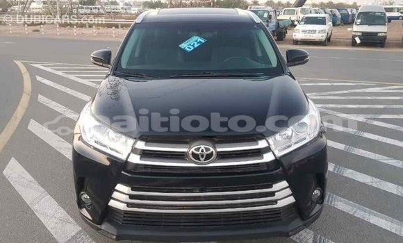 Acheter Import Voiture Toyota Highlander Noir à Import - Dubai, Artibonite Acheter Import Voiture Toyota Highlander Noir à Import - Dubai, Artibonite
