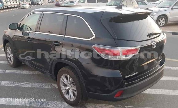 Acheter Import Voiture Toyota Highlander Noir à Import - Dubai, Artibonite Acheter Import Voiture Toyota Highlander Noir à Import - Dubai, Artibonite