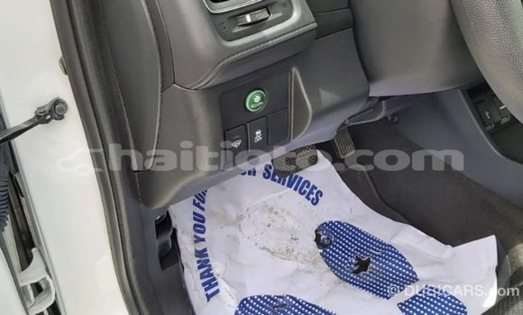 Acheter Import Moto Honda C Blanc à Import - Dubai, Artibonite Acheter Import Moto Honda C Blanc à Import - Dubai, Artibonite