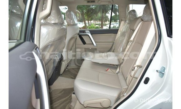 Acheter Import Voiture Toyota Prado Blanc à Import - Dubai, Artibonite Acheter Import Voiture Toyota Prado Blanc à Import - Dubai, Artibonite