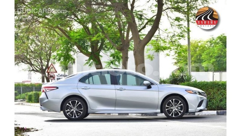 Big with watermark toyota camry artibonite import dubai 3093