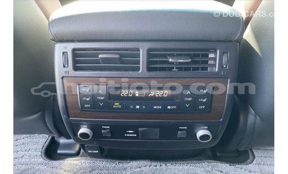 Acheter Import Voiture Toyota Land Cruiser Noir à Import - Dubai, Artibonite Acheter Import Voiture Toyota Land Cruiser Noir à Import - Dubai, Artibonite