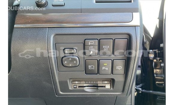 Acheter Import Voiture Toyota Land Cruiser Noir à Import - Dubai, Artibonite Acheter Import Voiture Toyota Land Cruiser Noir à Import - Dubai, Artibonite