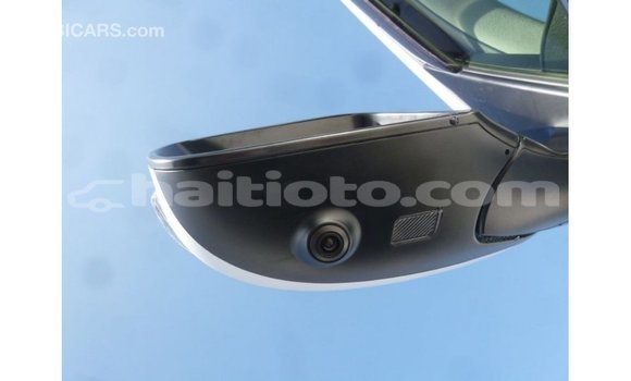 Acheter Import Voiture Toyota Land Cruiser Blanc à Import - Dubai, Artibonite Acheter Import Voiture Toyota Land Cruiser Blanc à Import - Dubai, Artibonite