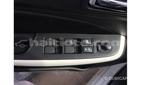 Acheter Import Voiture Suzuki Swift Blanc à Import - Dubai, Artibonite Acheter Import Voiture Suzuki Swift Blanc à Import - Dubai, Artibonite