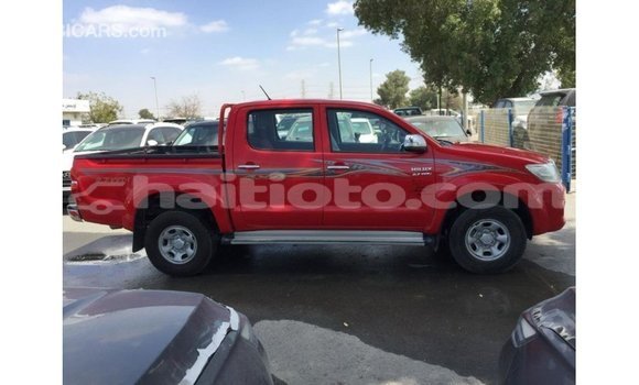 Acheter Import Voiture Toyota Hilux Rouge à Import - Dubai, Artibonite Acheter Import Voiture Toyota Hilux Rouge à Import - Dubai, Artibonite