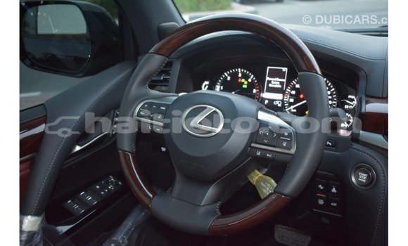 Acheter Import Voiture Lexus LX Noir à Import - Dubai, Artibonite Acheter Import Voiture Lexus LX Noir à Import - Dubai, Artibonite