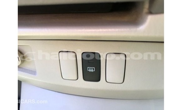 Acheter Import Voiture Toyota Hilux Noir à Import - Dubai, Artibonite Acheter Import Voiture Toyota Hilux Noir à Import - Dubai, Artibonite