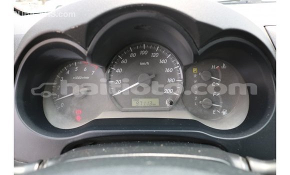 Acheter Import Voiture Toyota Hilux Blanc à Import - Dubai, Artibonite