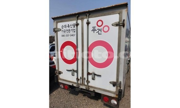 Acheter Import Voiture Kia Rio Blanc à Import - Dubai, Artibonite Acheter Import Voiture Kia Rio Blanc à Import - Dubai, Artibonite