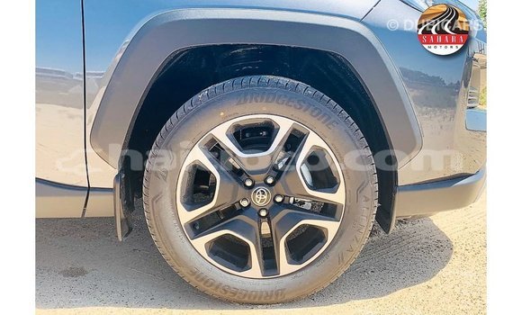 Buy Import Toyota 4Runner Other Car in Import - Dubai in Artibonite Buy Import Toyota 4Runner Other Car in Import - Dubai in Artibonite