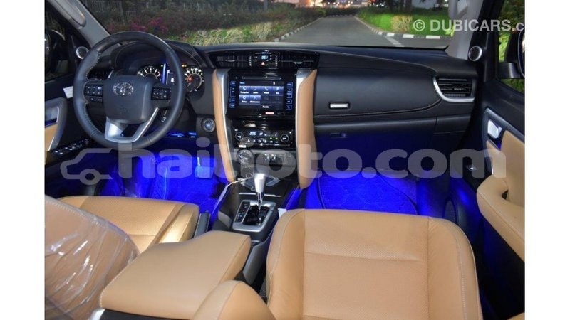 Big with watermark toyota fortuner artibonite import dubai 3131