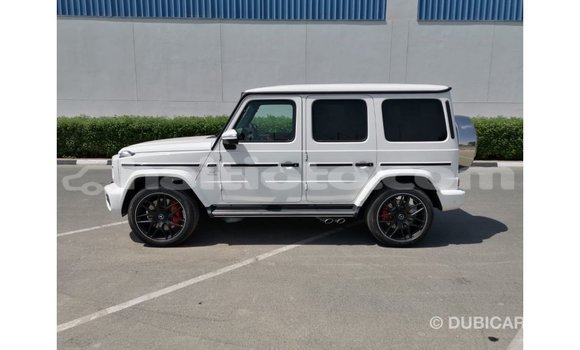 Acheter Import Voiture Mercedes-Benz 190 (W201) Blanc à Import - Dubai, Artibonite Acheter Import Voiture Mercedes-Benz 190 (W201) Blanc à Import - Dubai, Artibonite