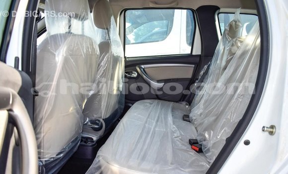 Acheter Import Voiture Renault Duster Blanc à Import - Dubai, Artibonite Acheter Import Voiture Renault Duster Blanc à Import - Dubai, Artibonite