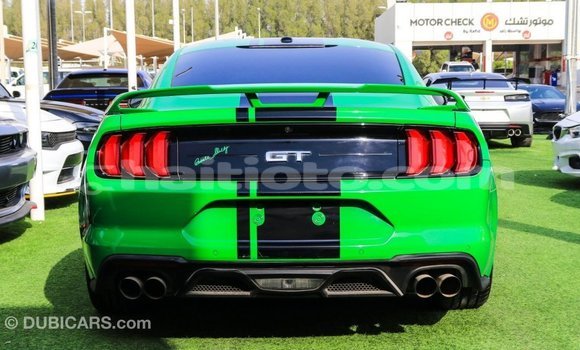 Acheter Import Voiture Ford Mustang Vert à Import - Dubai, Artibonite Acheter Import Voiture Ford Mustang Vert à Import - Dubai, Artibonite