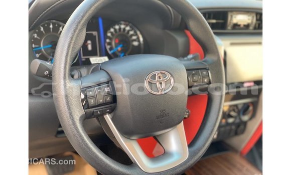 Buy Import Toyota Fortuner White Car in Import - Dubai in Artibonite Buy Import Toyota Fortuner White Car in Import - Dubai in Artibonite