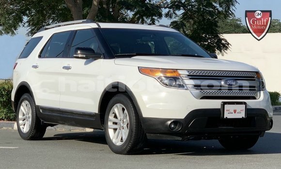 Buy Import Ford Explorer White Car in Import - Dubai in Artibonite Buy Import Ford Explorer White Car in Import - Dubai in Artibonite
