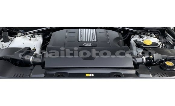 Acheter Import Voiture Land Rover Range Rover Blanc à Import - Dubai, Artibonite Acheter Import Voiture Land Rover Range Rover Blanc à Import - Dubai, Artibonite