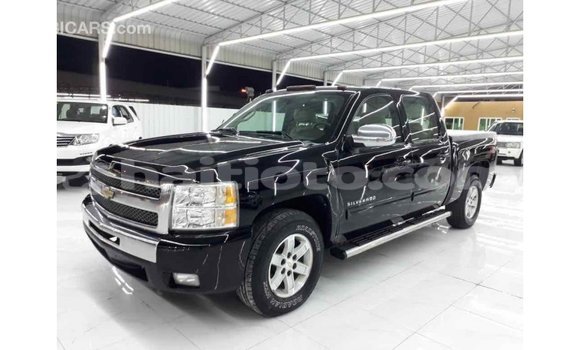 Acheter Import Voiture Chevrolet Silverado Noir à Import - Dubai, Artibonite Acheter Import Voiture Chevrolet Silverado Noir à Import - Dubai, Artibonite