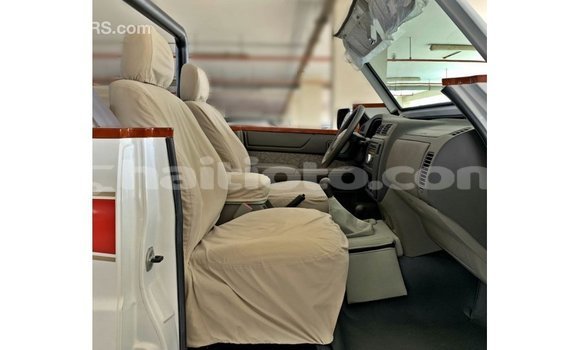 Acheter Import Voiture Nissan Patrol Blanc à Import - Dubai, Artibonite Acheter Import Voiture Nissan Patrol Blanc à Import - Dubai, Artibonite