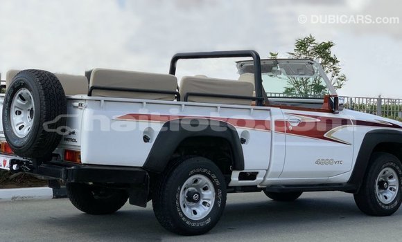 Acheter Import Voiture Nissan Patrol Blanc à Import - Dubai, Artibonite Acheter Import Voiture Nissan Patrol Blanc à Import - Dubai, Artibonite