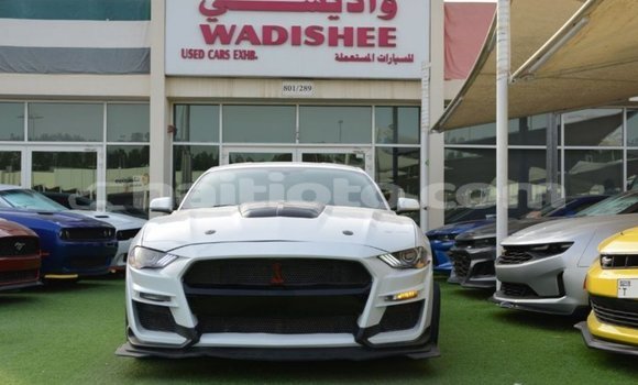 Buy Import Ford Mustang White Car in Import - Dubai in Artibonite Buy Import Ford Mustang White Car in Import - Dubai in Artibonite