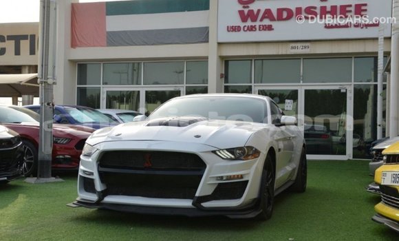 Buy Import Ford Mustang White Car in Import - Dubai in Artibonite Buy Import Ford Mustang White Car in Import - Dubai in Artibonite