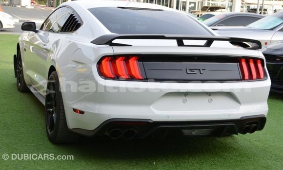Buy Import Ford Mustang White Car in Import - Dubai in Artibonite Buy Import Ford Mustang White Car in Import - Dubai in Artibonite