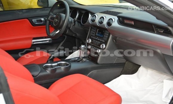 Buy Import Ford Mustang White Car in Import - Dubai in Artibonite Buy Import Ford Mustang White Car in Import - Dubai in Artibonite