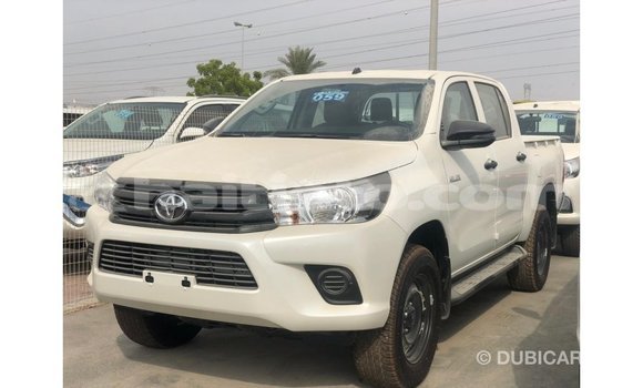 Buy Import Toyota Hilux White Car in Import - Dubai in Artibonite Buy Import Toyota Hilux White Car in Import - Dubai in Artibonite