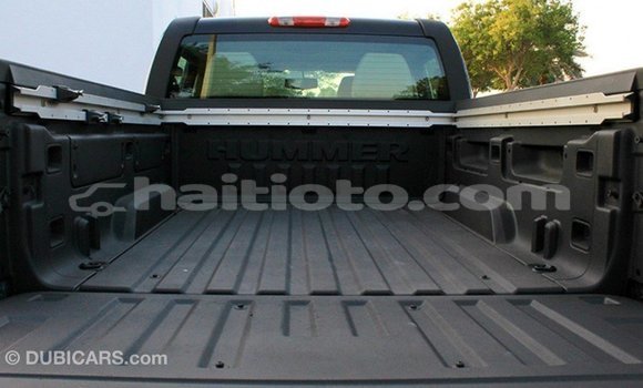 Buy Import Hummer H3 Black Car in Import - Dubai in Artibonite Buy Import Hummer H3 Black Car in Import - Dubai in Artibonite