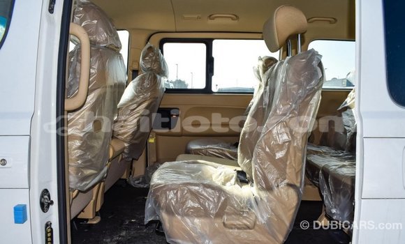 Acheter Import Voiture Hyundai Accent Blanc à Import - Dubai, Artibonite Acheter Import Voiture Hyundai Accent Blanc à Import - Dubai, Artibonite