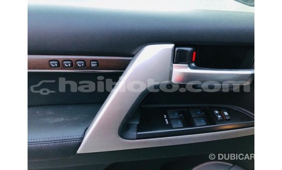 Buy Import Toyota Land Cruiser Black Car in Import - Dubai in Artibonite Buy Import Toyota Land Cruiser Black Car in Import - Dubai in Artibonite