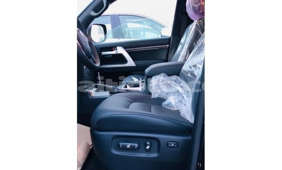 Buy Import Toyota Land Cruiser Black Car in Import - Dubai in Artibonite Buy Import Toyota Land Cruiser Black Car in Import - Dubai in Artibonite
