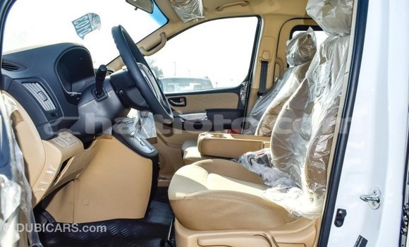 Acheter Import Voiture Hyundai Accent Blanc à Import - Dubai, Artibonite Acheter Import Voiture Hyundai Accent Blanc à Import - Dubai, Artibonite