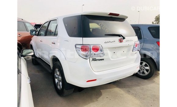 Buy Import Toyota Fortuner White Car in Import - Dubai in Artibonite Buy Import Toyota Fortuner White Car in Import - Dubai in Artibonite