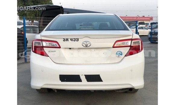 Buy Import Toyota Camry White Car in Import - Dubai in Artibonite Buy Import Toyota Camry White Car in Import - Dubai in Artibonite