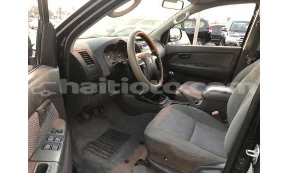 Buy Import Toyota Hilux Black Car in Import - Dubai in Artibonite Buy Import Toyota Hilux Black Car in Import - Dubai in Artibonite