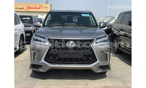 Acheter Import Voiture Lexus LX Autre à Import - Dubai, Artibonite Acheter Import Voiture Lexus LX Autre à Import - Dubai, Artibonite