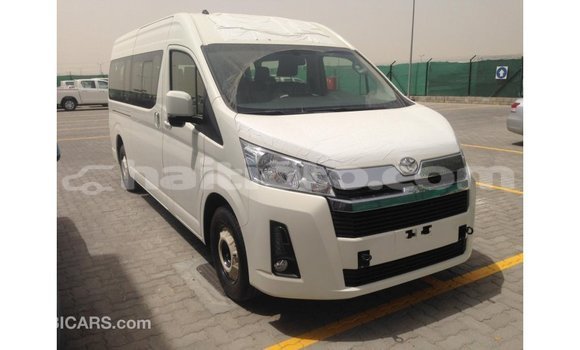 Buy Import Toyota Hiace White Car in Import - Dubai in Artibonite Buy Import Toyota Hiace White Car in Import - Dubai in Artibonite