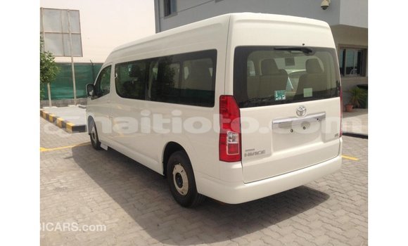 Buy Import Toyota Hiace White Car in Import - Dubai in Artibonite Buy Import Toyota Hiace White Car in Import - Dubai in Artibonite