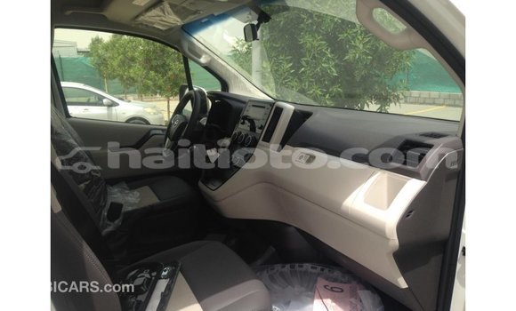 Buy Import Toyota Hiace White Car in Import - Dubai in Artibonite Buy Import Toyota Hiace White Car in Import - Dubai in Artibonite