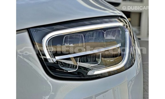 Acheter Import Voiture Mercedes-Benz GLC Blanc à Import - Dubai, Artibonite Acheter Import Voiture Mercedes-Benz GLC Blanc à Import - Dubai, Artibonite