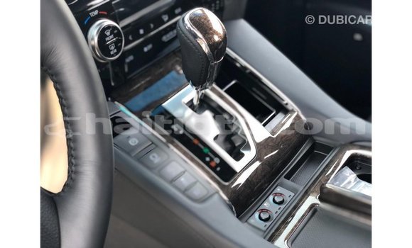 Buy Import Toyota Alphard White Car in Import - Dubai in Artibonite Buy Import Toyota Alphard White Car in Import - Dubai in Artibonite