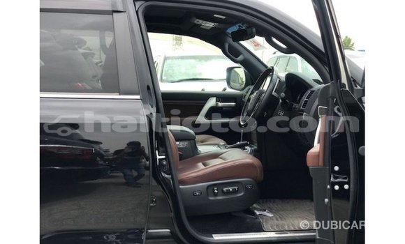 Acheter Import Voiture Toyota Land Cruiser Noir à Import - Dubai, Artibonite Acheter Import Voiture Toyota Land Cruiser Noir à Import - Dubai, Artibonite