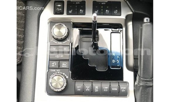 Acheter Import Voiture Toyota Land Cruiser Noir à Import - Dubai, Artibonite Acheter Import Voiture Toyota Land Cruiser Noir à Import - Dubai, Artibonite