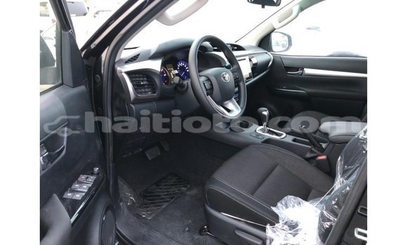 Buy Import Toyota Hilux Black Car in Import - Dubai in Artibonite Buy Import Toyota Hilux Black Car in Import - Dubai in Artibonite