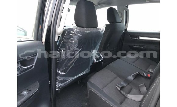 Buy Import Toyota Hilux Black Car in Import - Dubai in Artibonite Buy Import Toyota Hilux Black Car in Import - Dubai in Artibonite