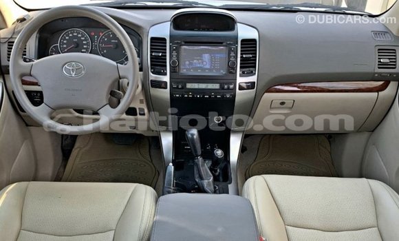 Acheter Import Voiture Toyota Prado Blanc à Import - Dubai, Artibonite Acheter Import Voiture Toyota Prado Blanc à Import - Dubai, Artibonite